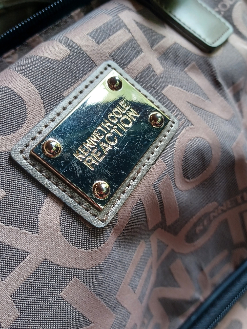Kenneth Cole Reaction Men's Brown Logo Messenger Bag